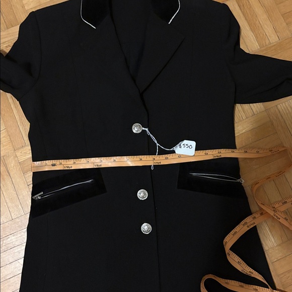 Hayward Elegant Black Women's Jacket - Picture 3 of 16